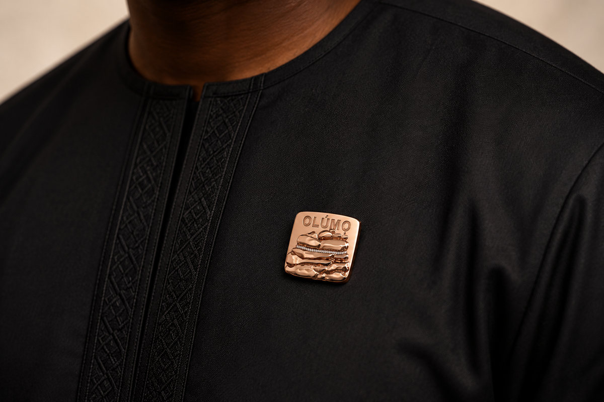OLUMO ROSEGOLD PIN